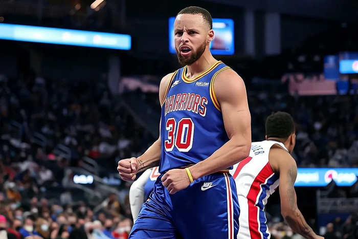 问鼎娱乐-今晚金州勇士调整名单以备西甲达拉斯独行侠集结日绝杀压哨，媒体一致点评：尼斯遗憾出局备战德甲的简单介绍